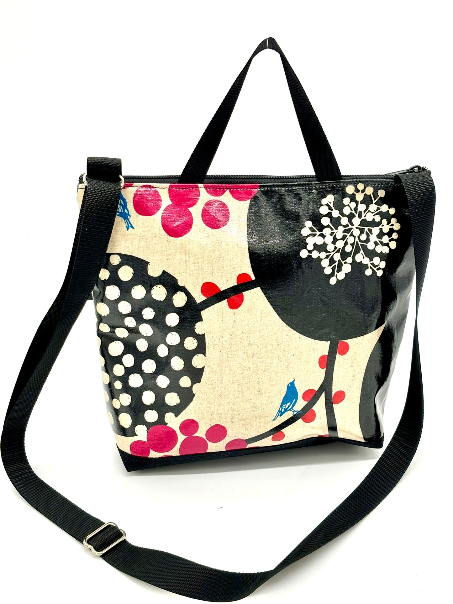 Large Travel Purse in Pink Berries
