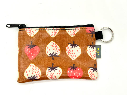 Coin Purse in Strawberries