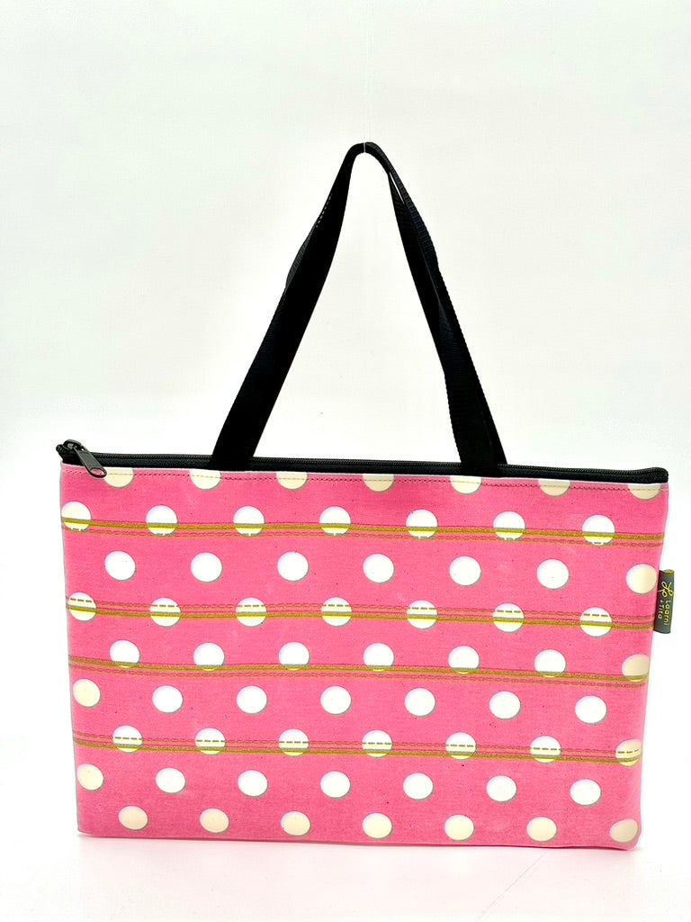 Laptop Sleeve in White/Pink polka dot