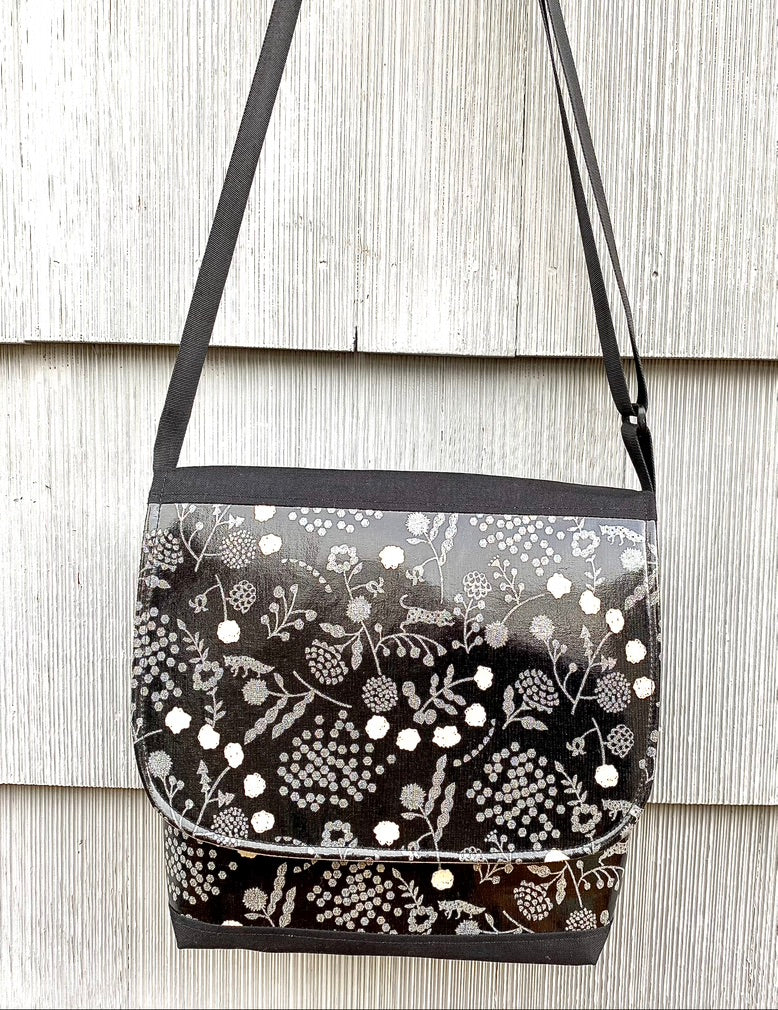 Tall Messenger Bag in Silver Fox