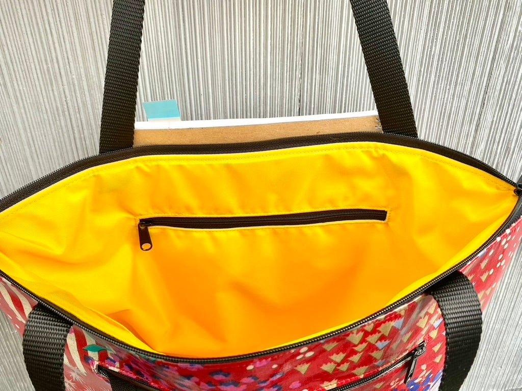 Lydia Tote w/trolley sleeve in Garden Bird Red