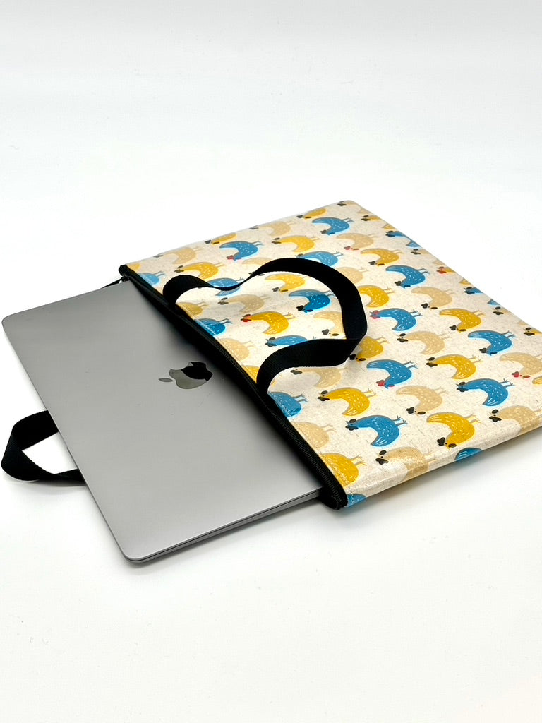 Laptop Sleeve in Chicken Print