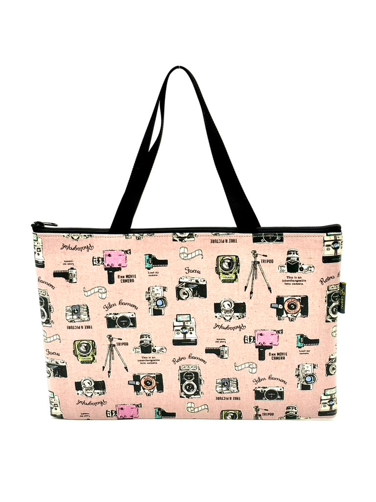 Laptop Sleeve in Vintage Cameras Pink