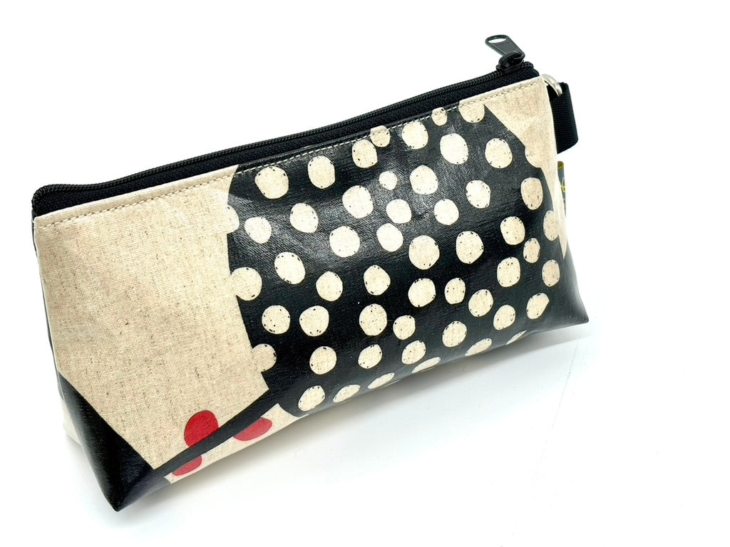 Medium Makeup Bag in Pink Berries