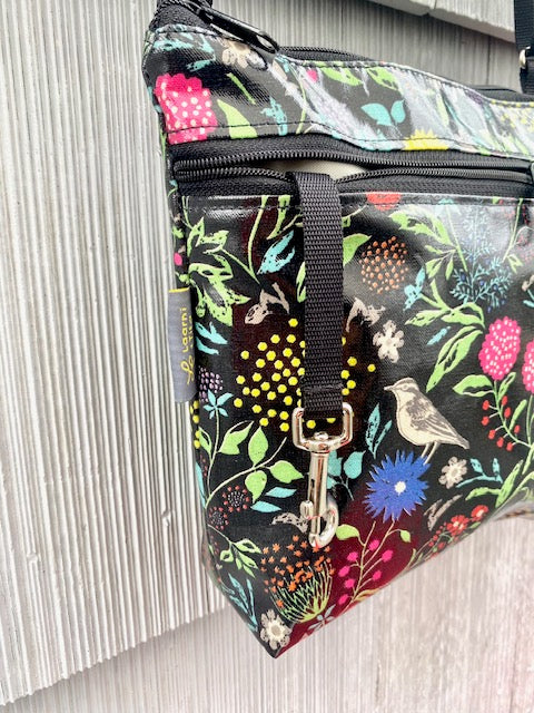 Medium Travel Purse in Wildflowers pink and blue