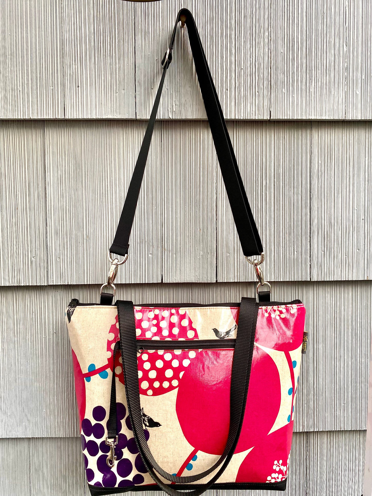 Lydia Tote w/trolley sleeve in Purple Berries