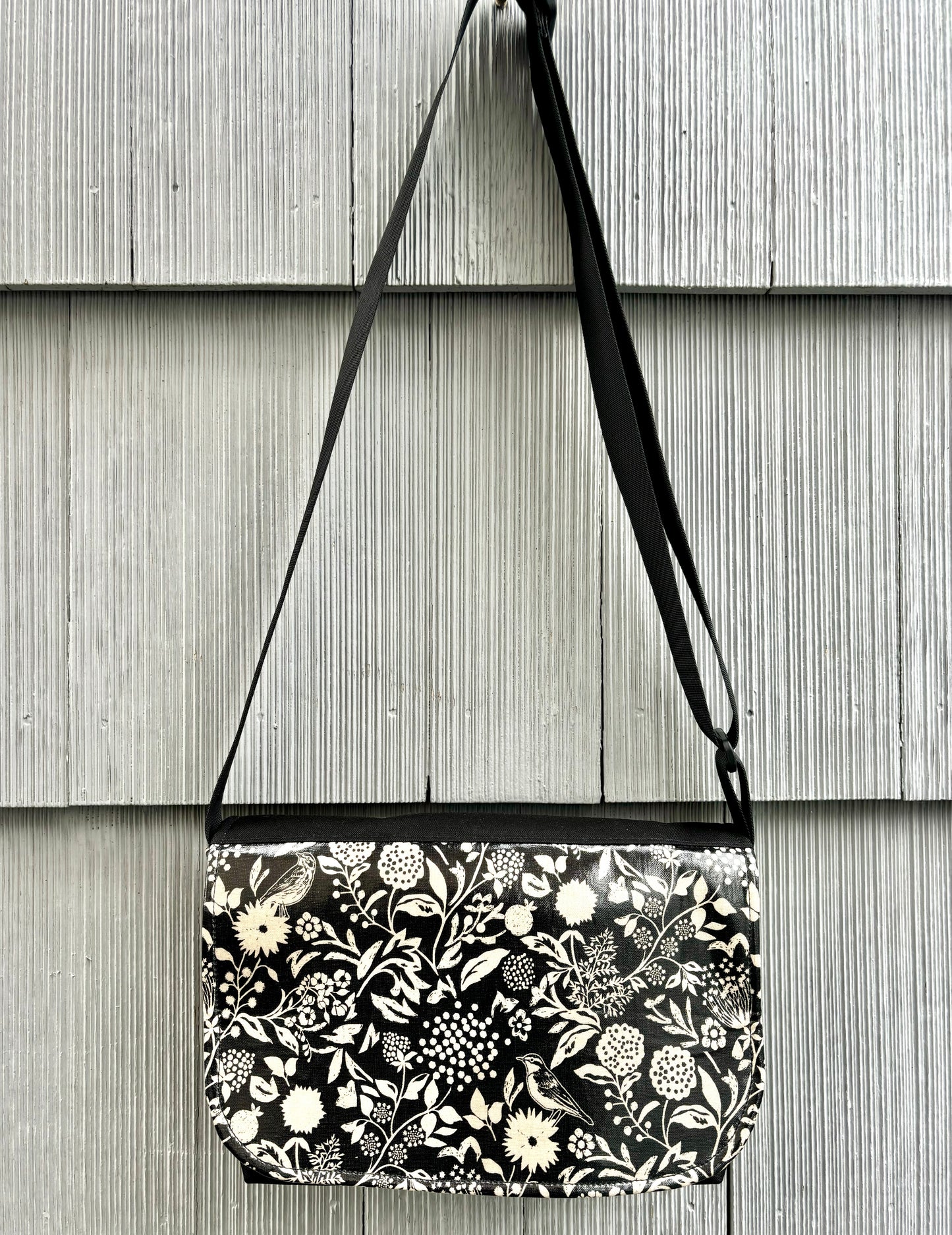 Short Messenger Bag in Wildflowers Black and Cream