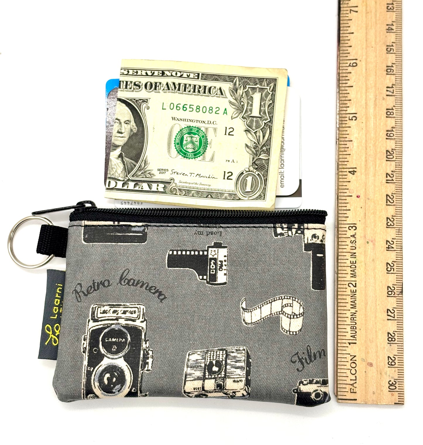 Coin Purse in Vintage Cameras Gray