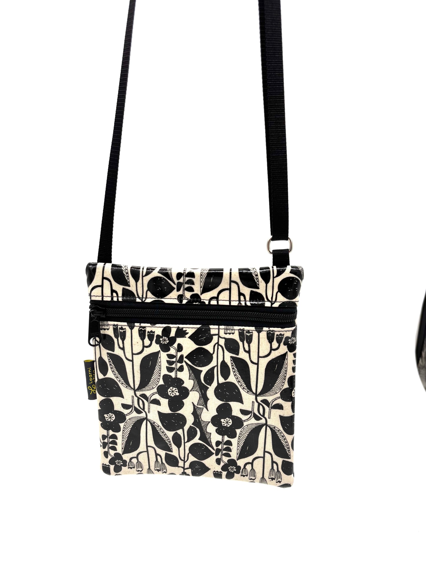 Small Travel Purse in Botanical Black & White
