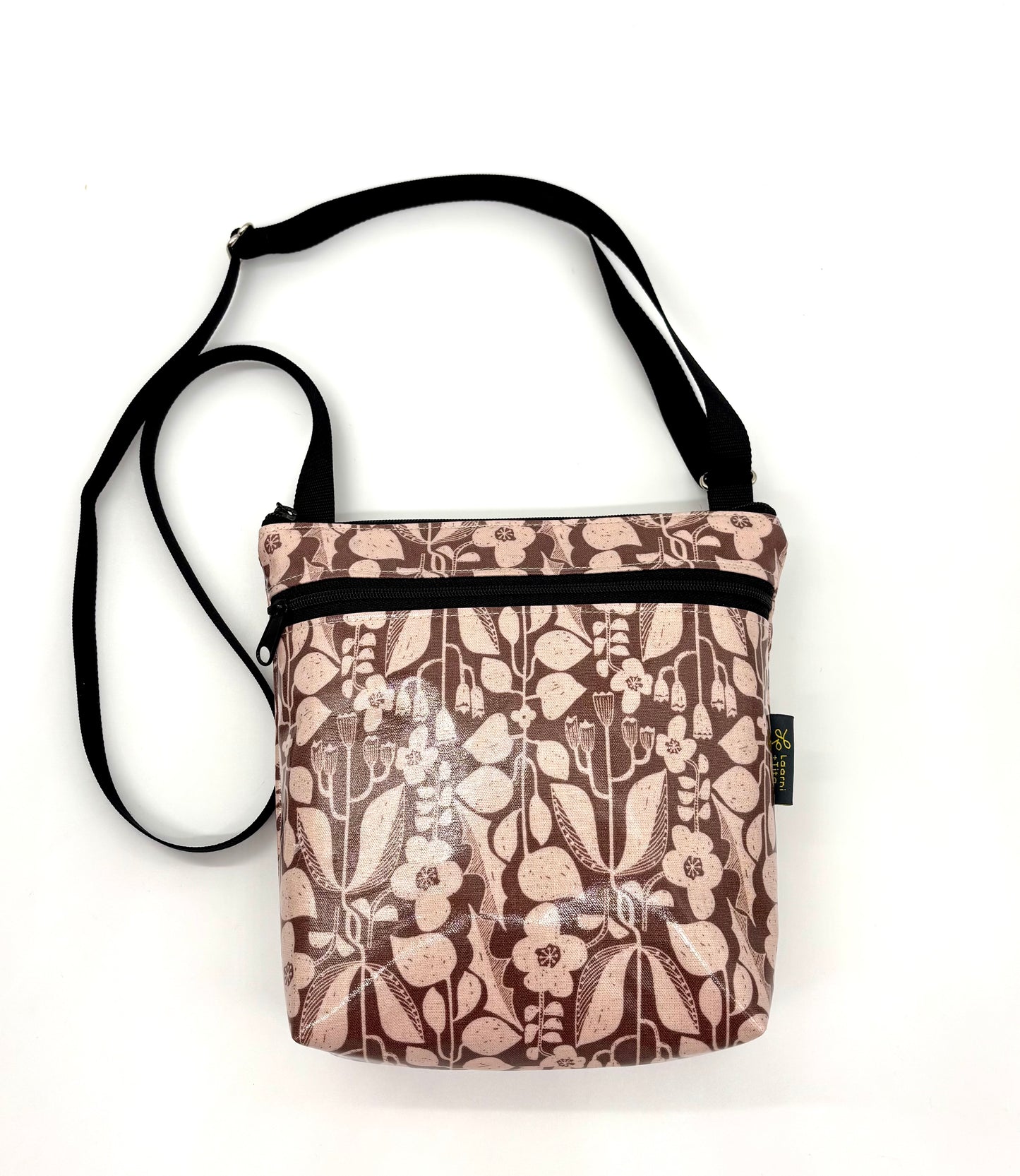 Medium Travel Purse in Botanical Mauve