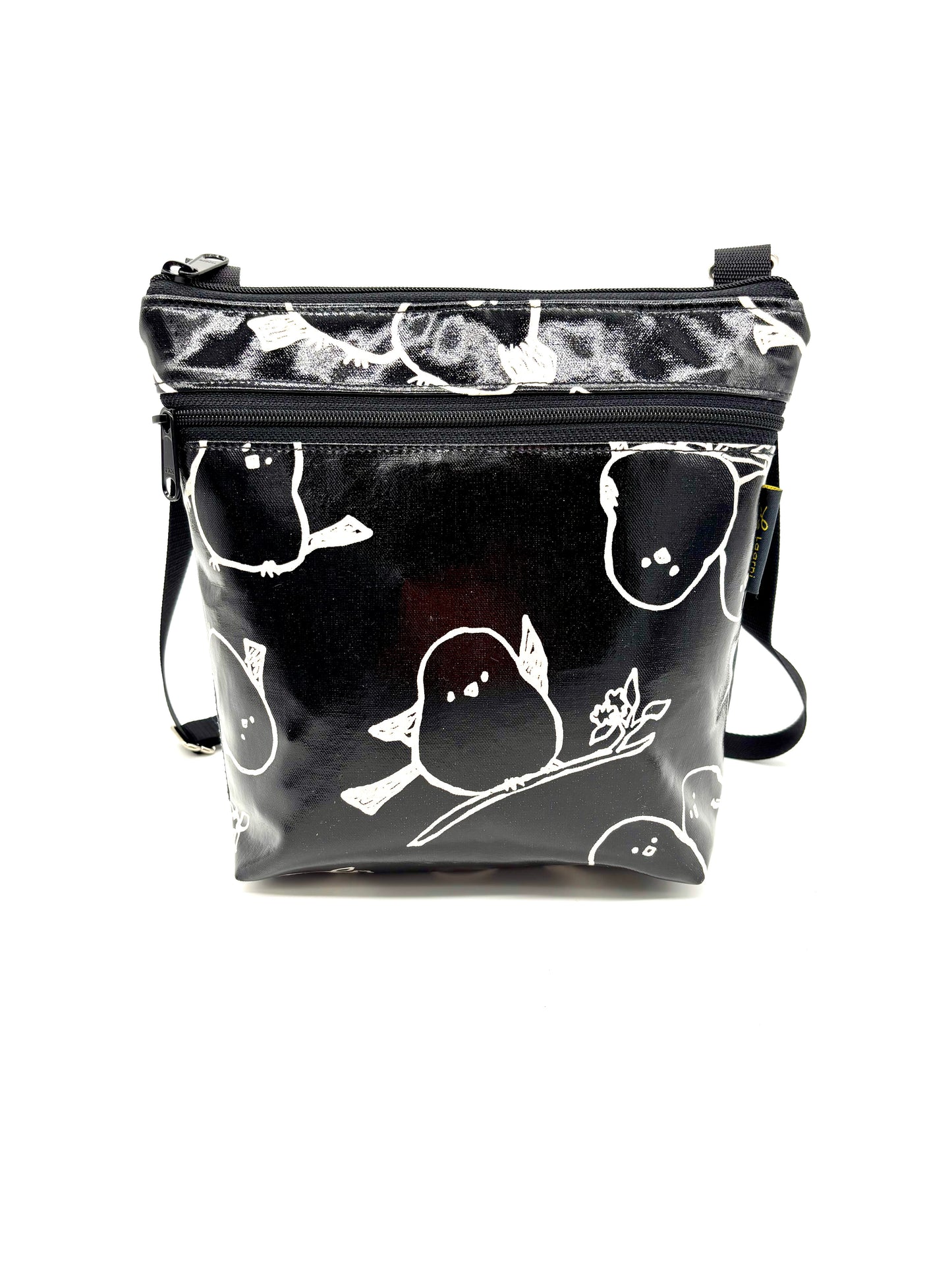 Medium Travel Purse in Birds Print
