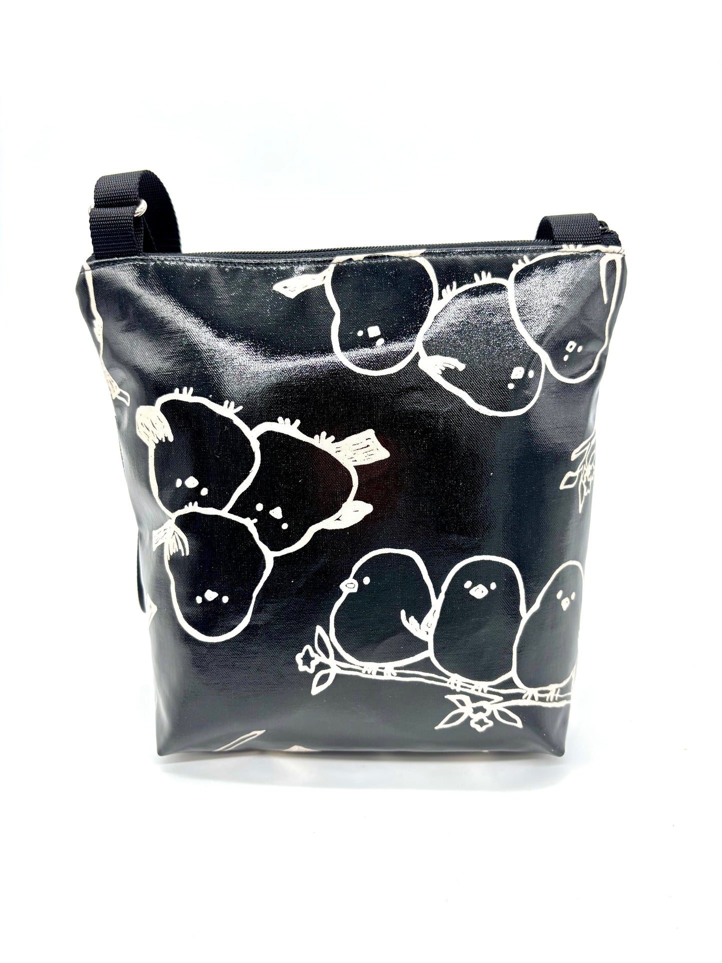 Medium Travel Purse in Birds Print