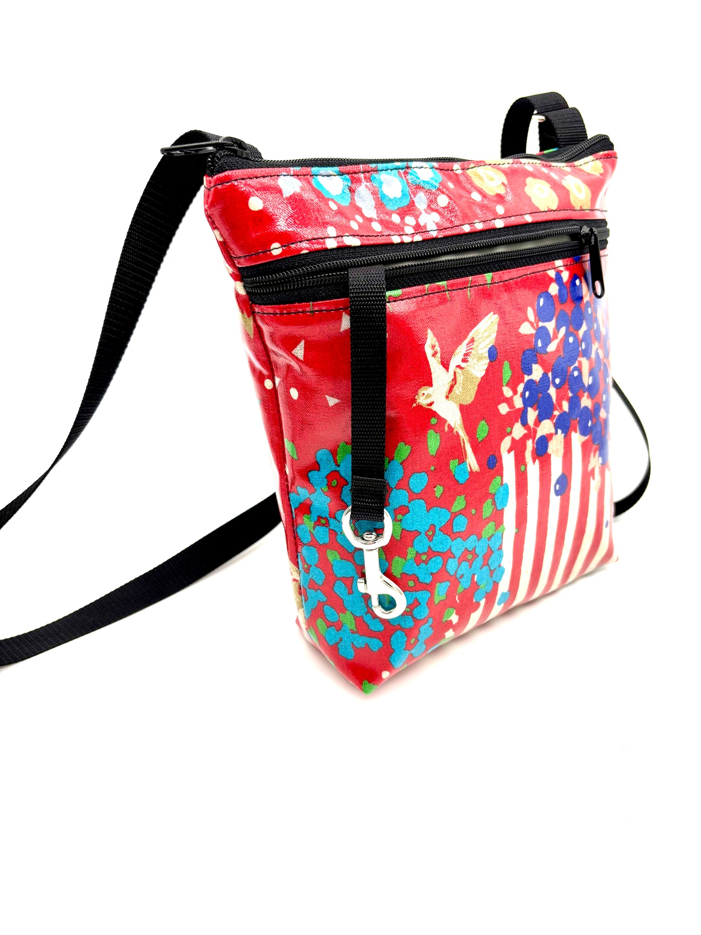 Medium Travel Purse in Garden Bird Red