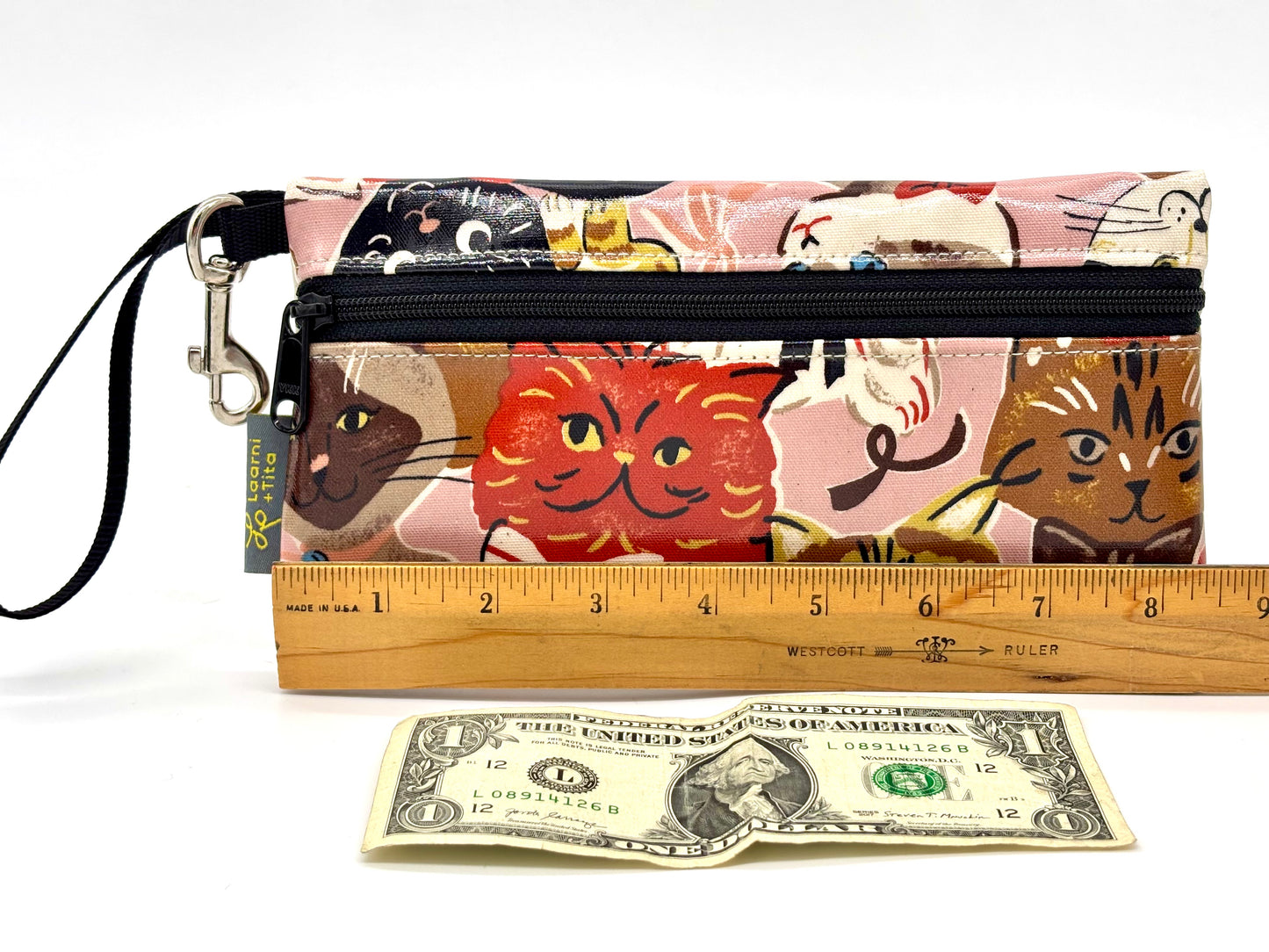 Large Wristlet in Multicats