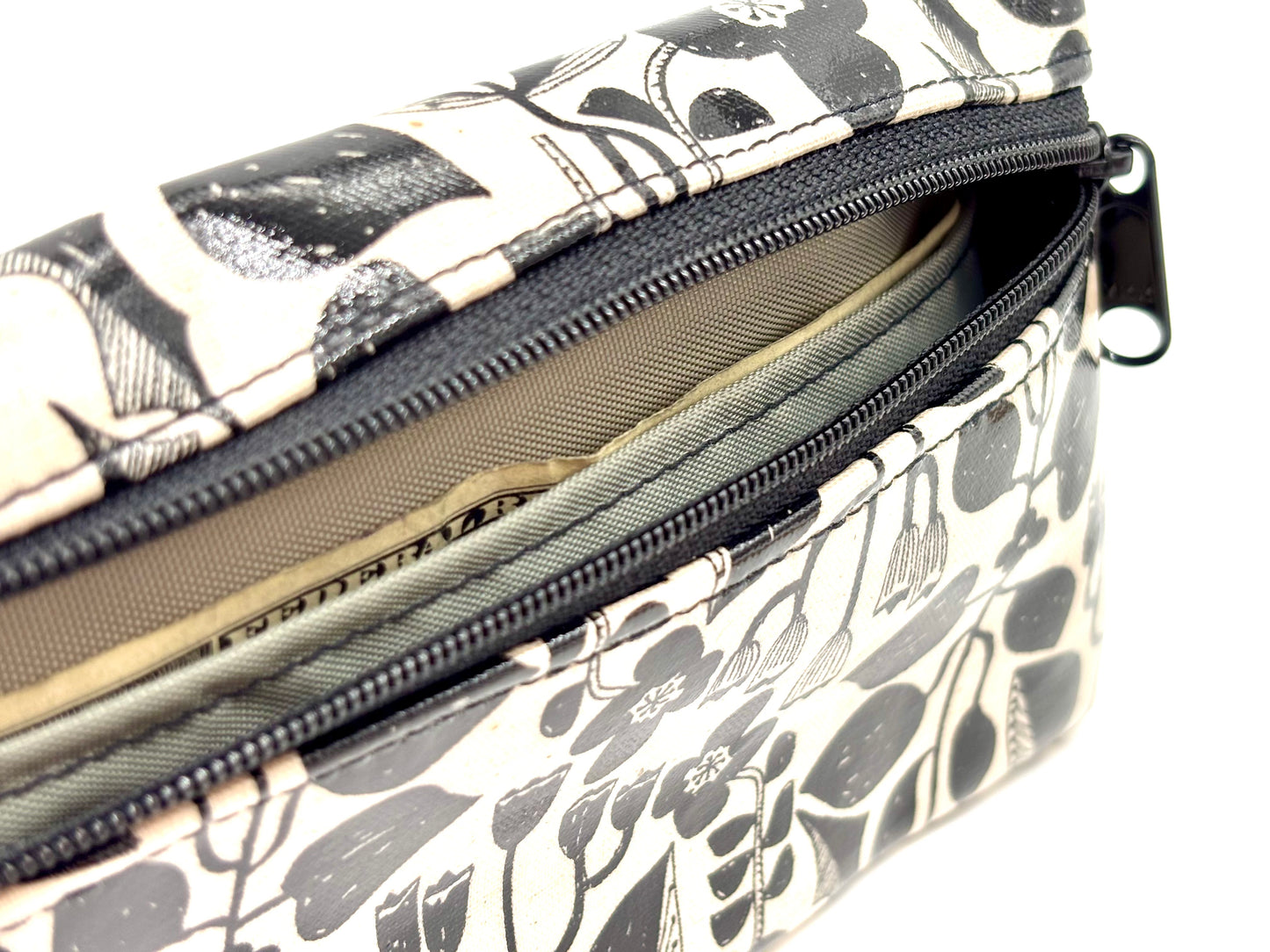 Large Wristlet in Botanical Black