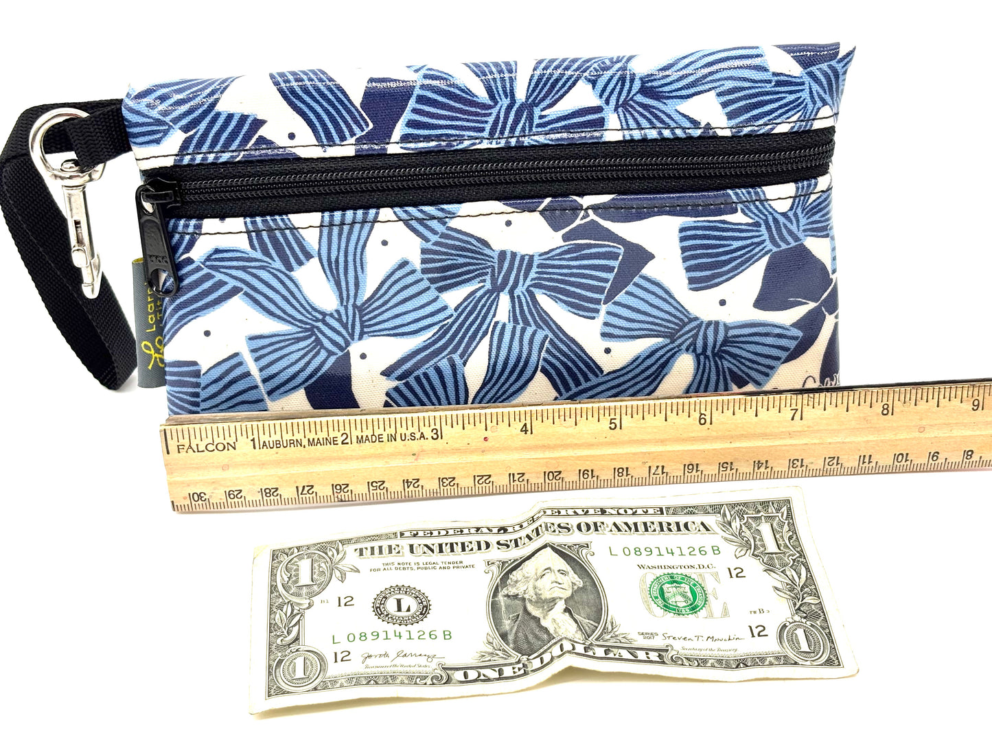 Medium Wristlet in Blue Bows