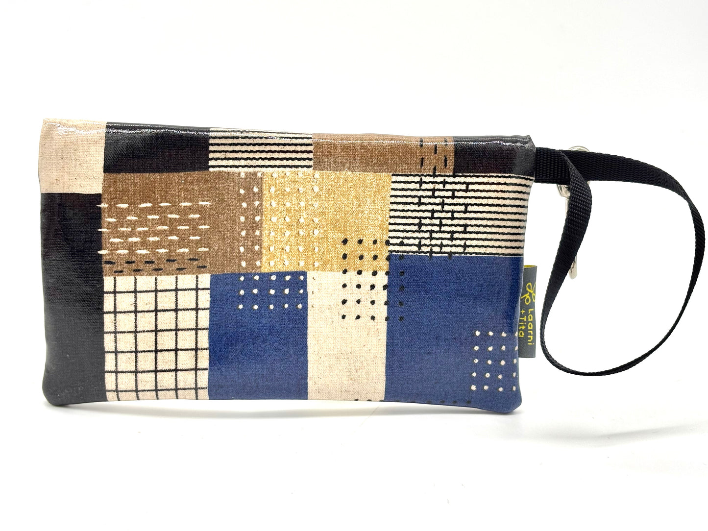 Medium Wristlet in Printed Sashiko Stitching