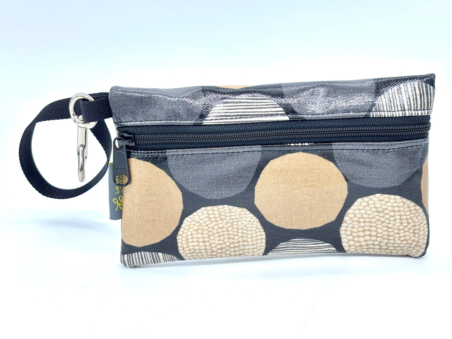 Medium Wristlet in Rounds Multicolor