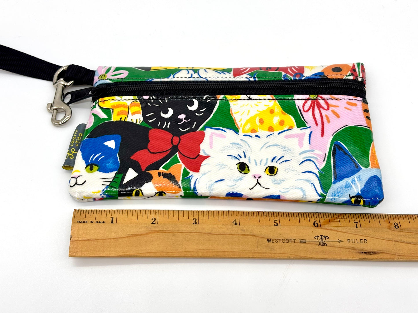 Medium Wristlet in Multi Cats Green