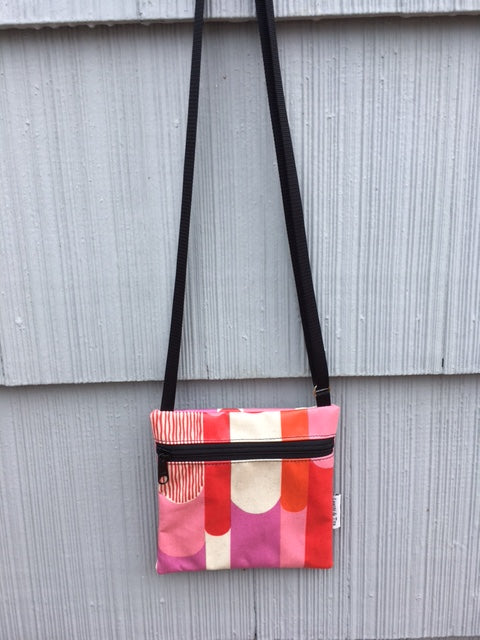 Small Travel Purse in Pink