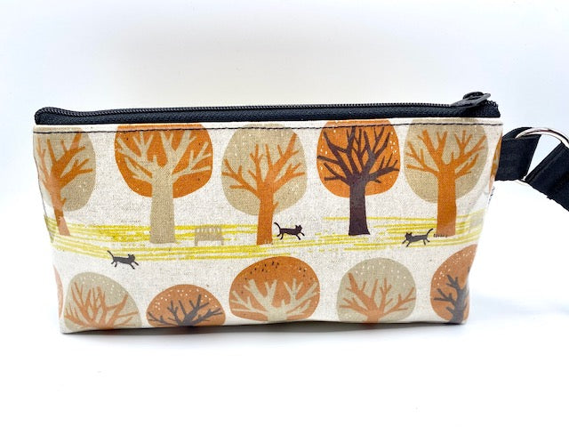 Medium Makeup Bag in Cats in the Park
