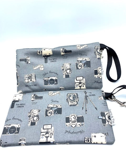Large Wristlet in Vintage Cameras gray