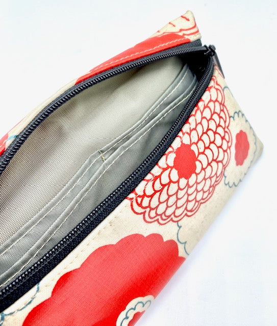Large Wristlet in Red Flowers
