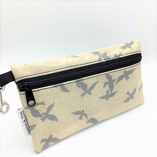 Large Wristlet in School of Gray Birds