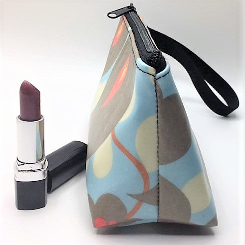 Medium Makeup Bag in Morning Glory print
