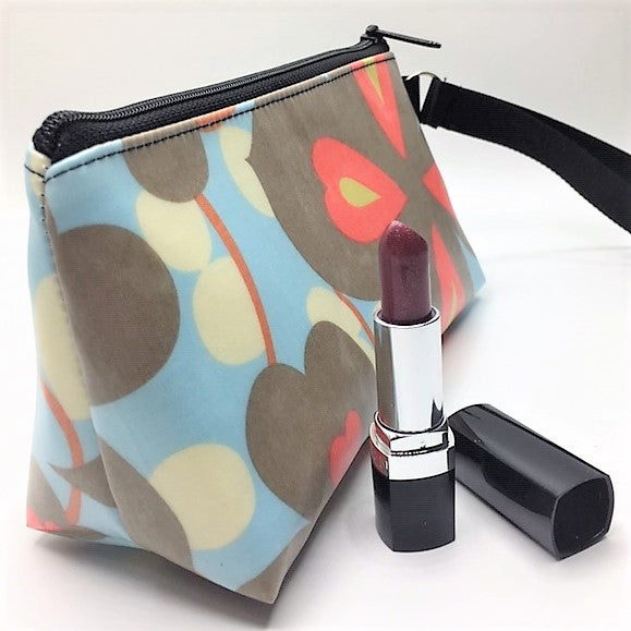 Medium Makeup Bag in Morning Glory print