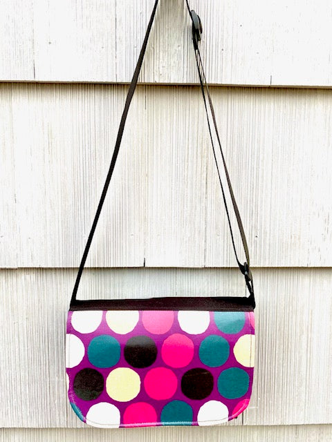 Short Messenger Bag in Purple Gold Dots