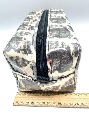 Box Pouch in Raccoons