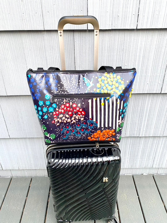 Lydia Tote w/trolley sleeve in Garden Bird Black
