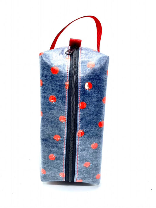 Box Pouch in Red Apples