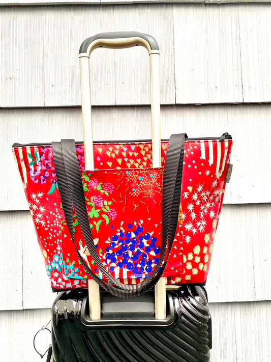 Lydia Tote w/trolley sleeve in Garden Bird Red