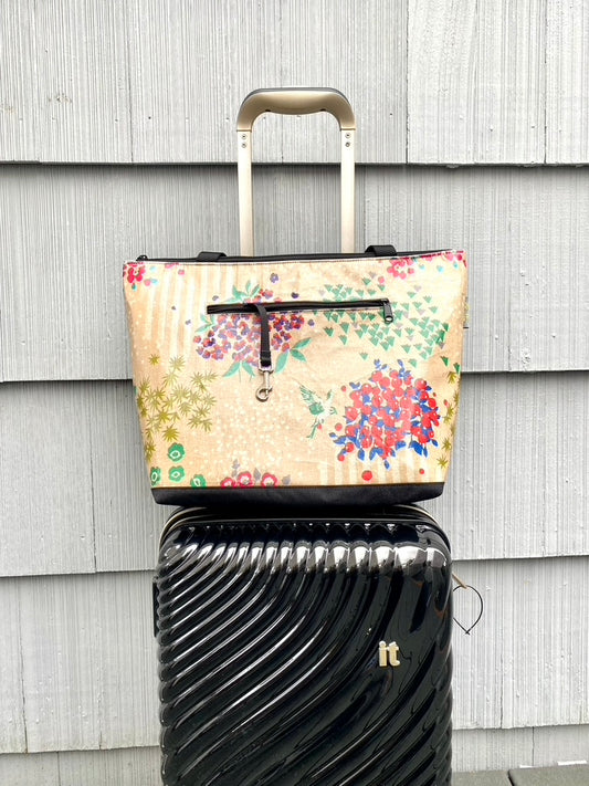 Lydia Tote w/trolley sleeve in Garden Bird Cream