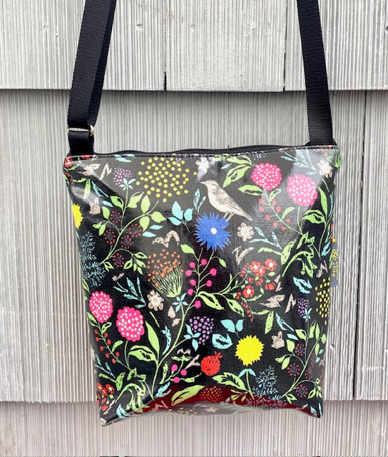 Medium Travel Purse in Wildflowers pink and blue