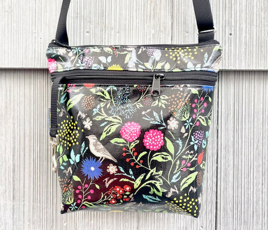 Medium Travel Purse in Wildflowers pink and blue