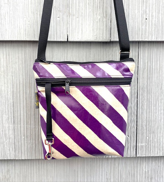 Medium Travel Purse in Striped purple