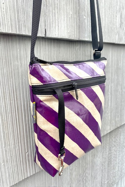 Medium Travel Purse in Striped purple