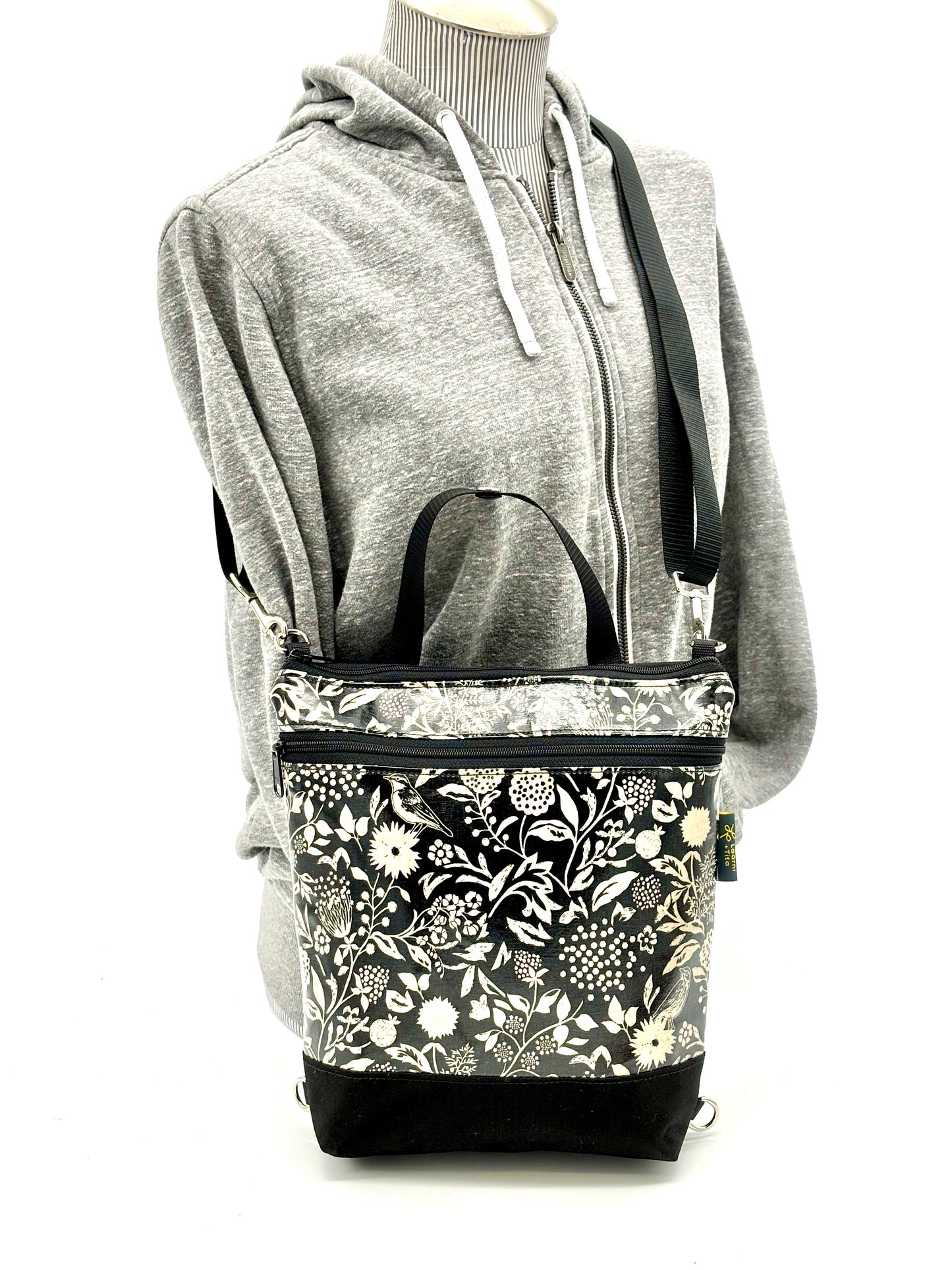 Backpack/Crossbody in Wildflowers black & cream