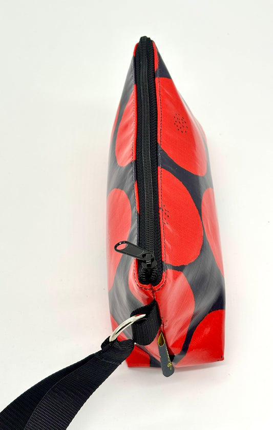 Medium Makeup Bag in Red Round with Dots
