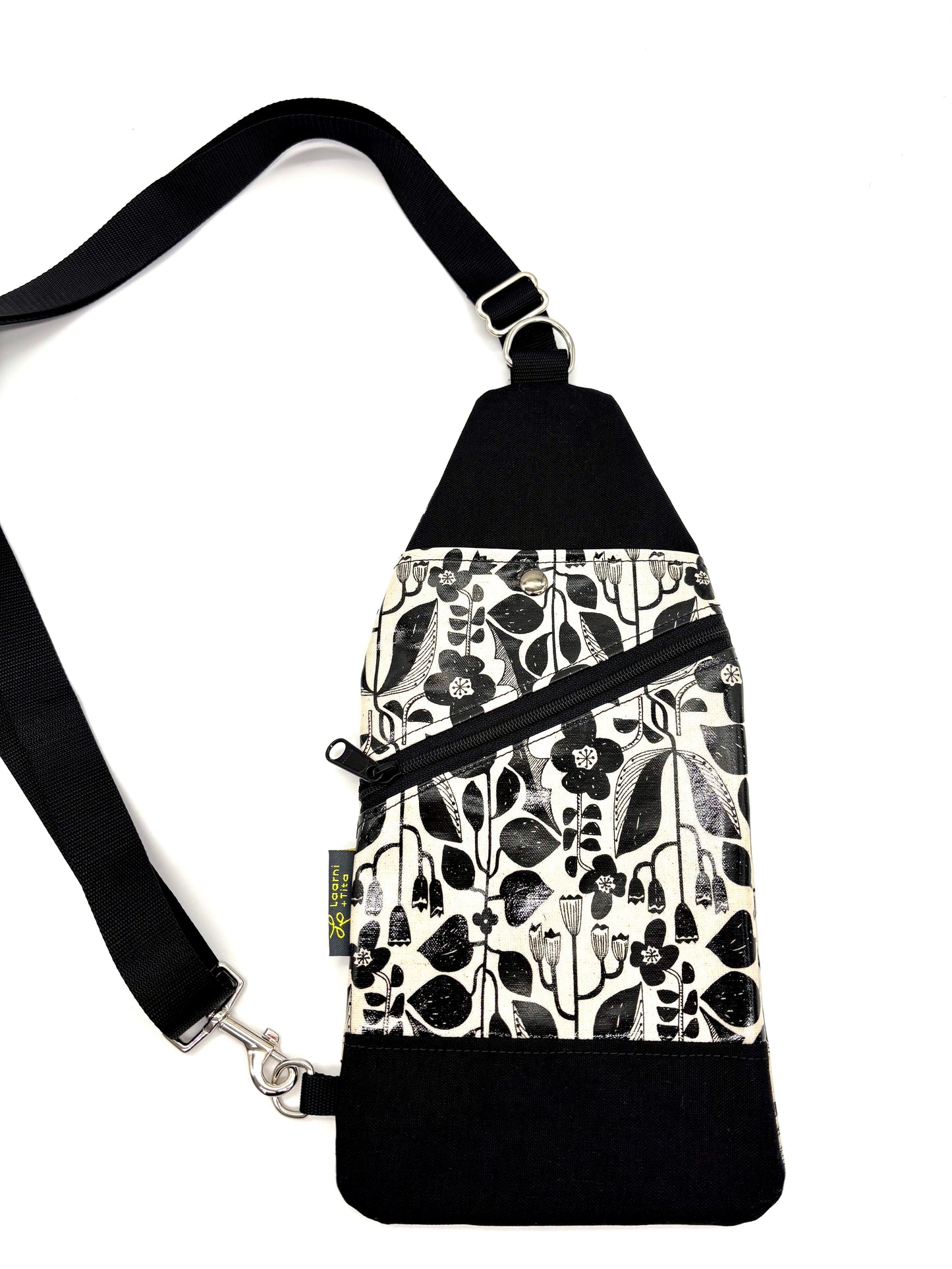 Travel Sling in Botanical Black & White