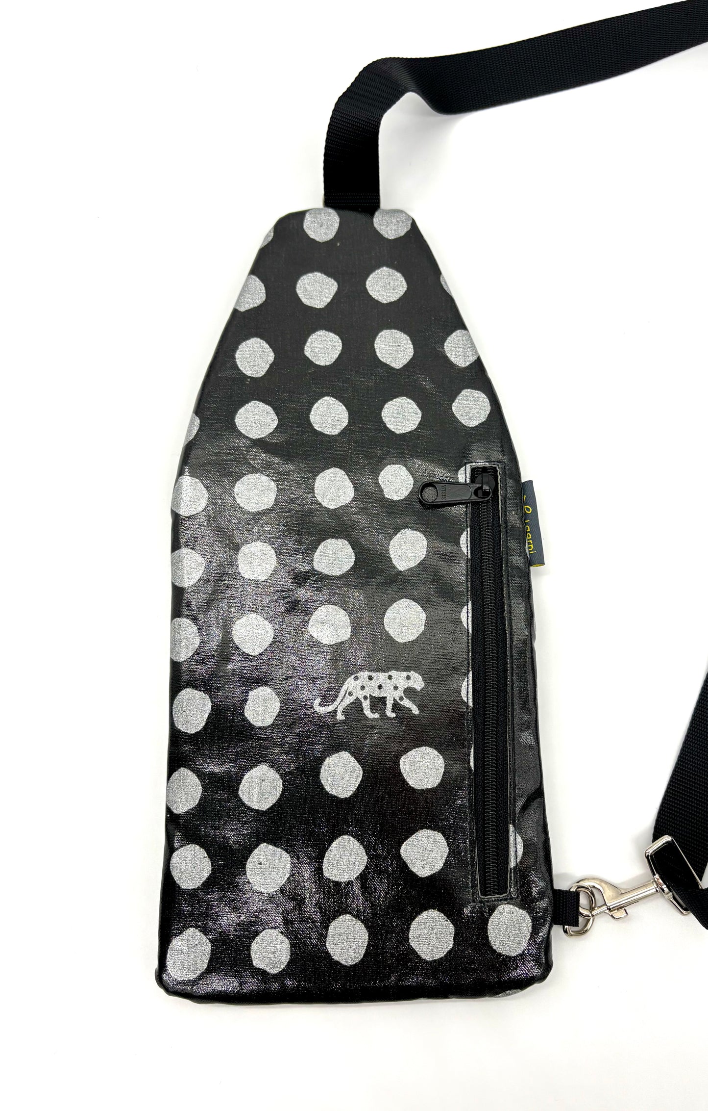 Travel Sling in Silver Spots Leopard