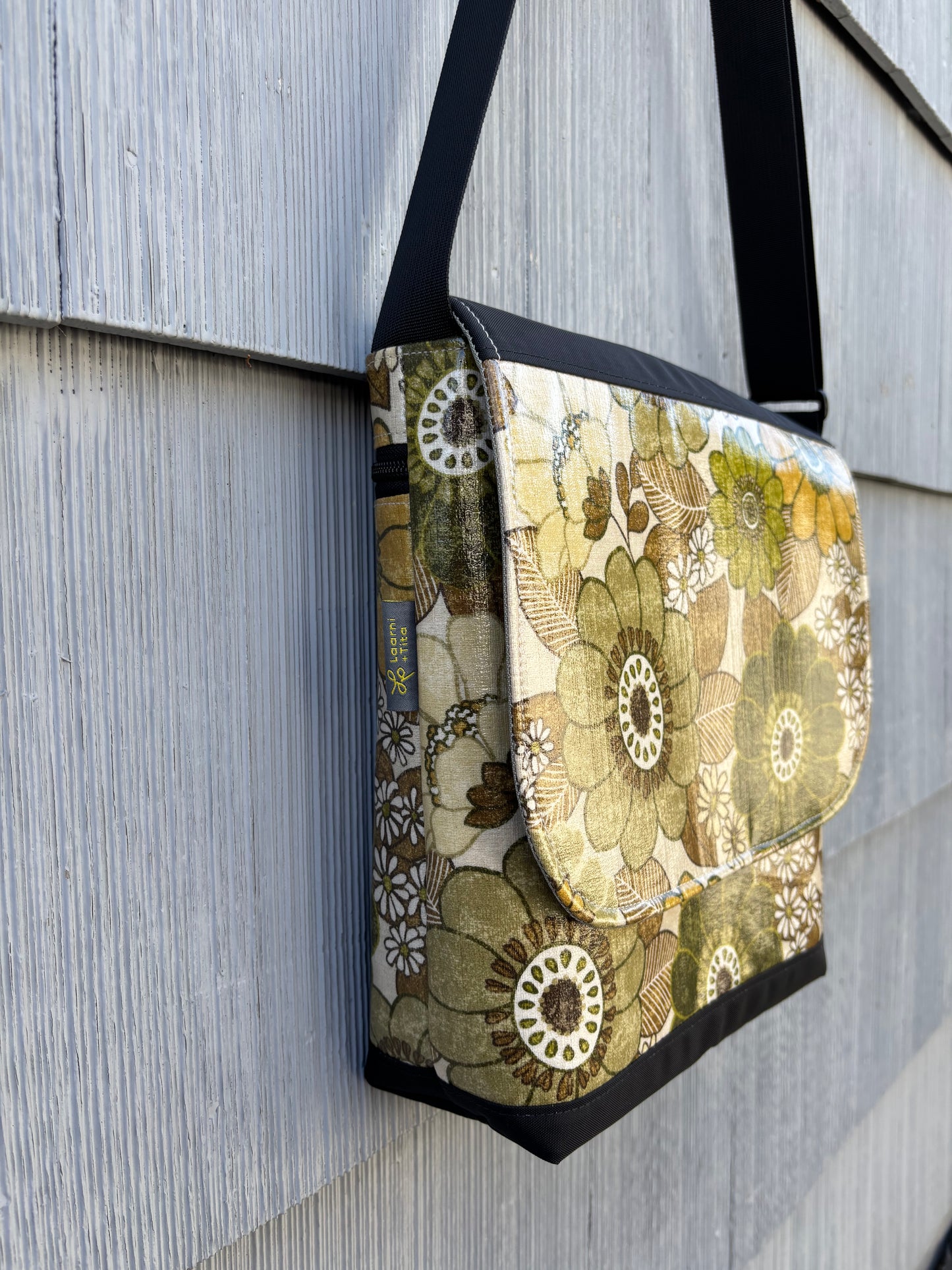 Tall Messenger Bag in Vintage Floral Green