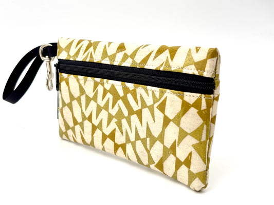 Large Wristlet in Streamers Gold