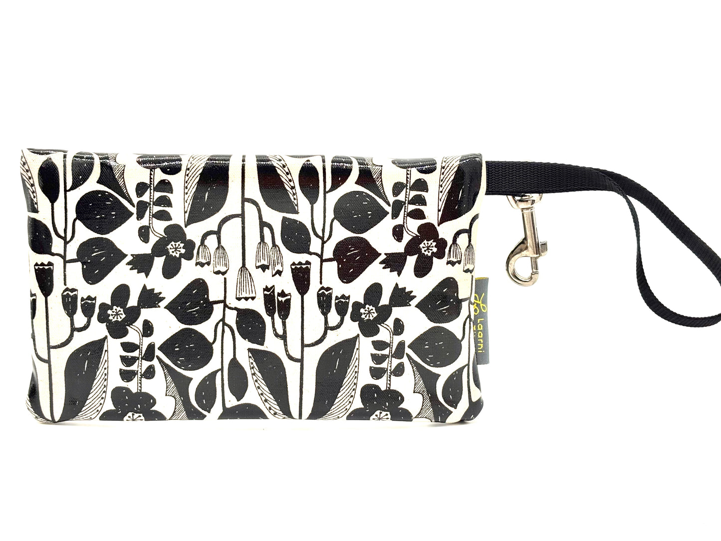 Medium Wristlet in Botanical Black & White