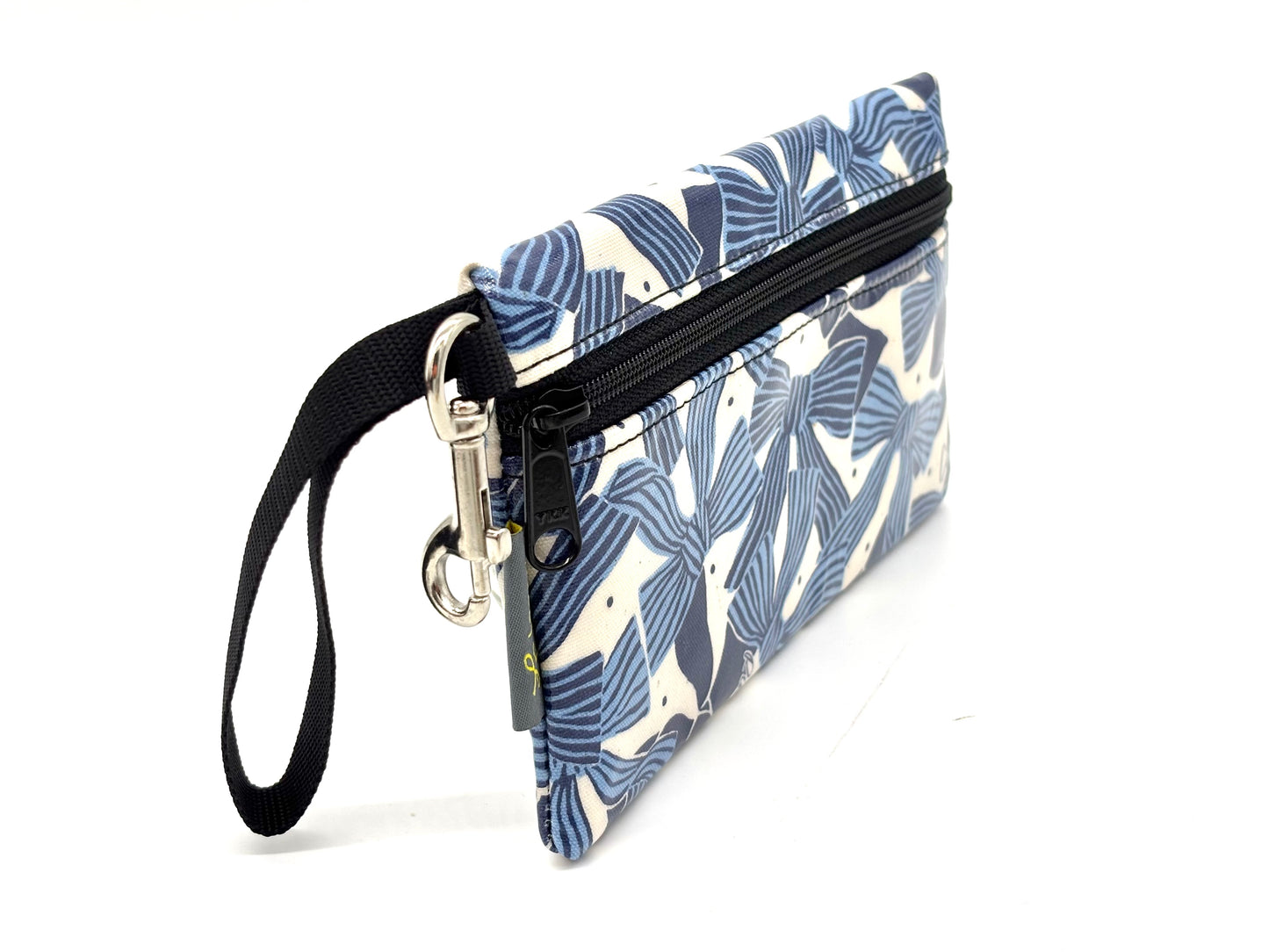 Medium Wristlet in Blue Bows