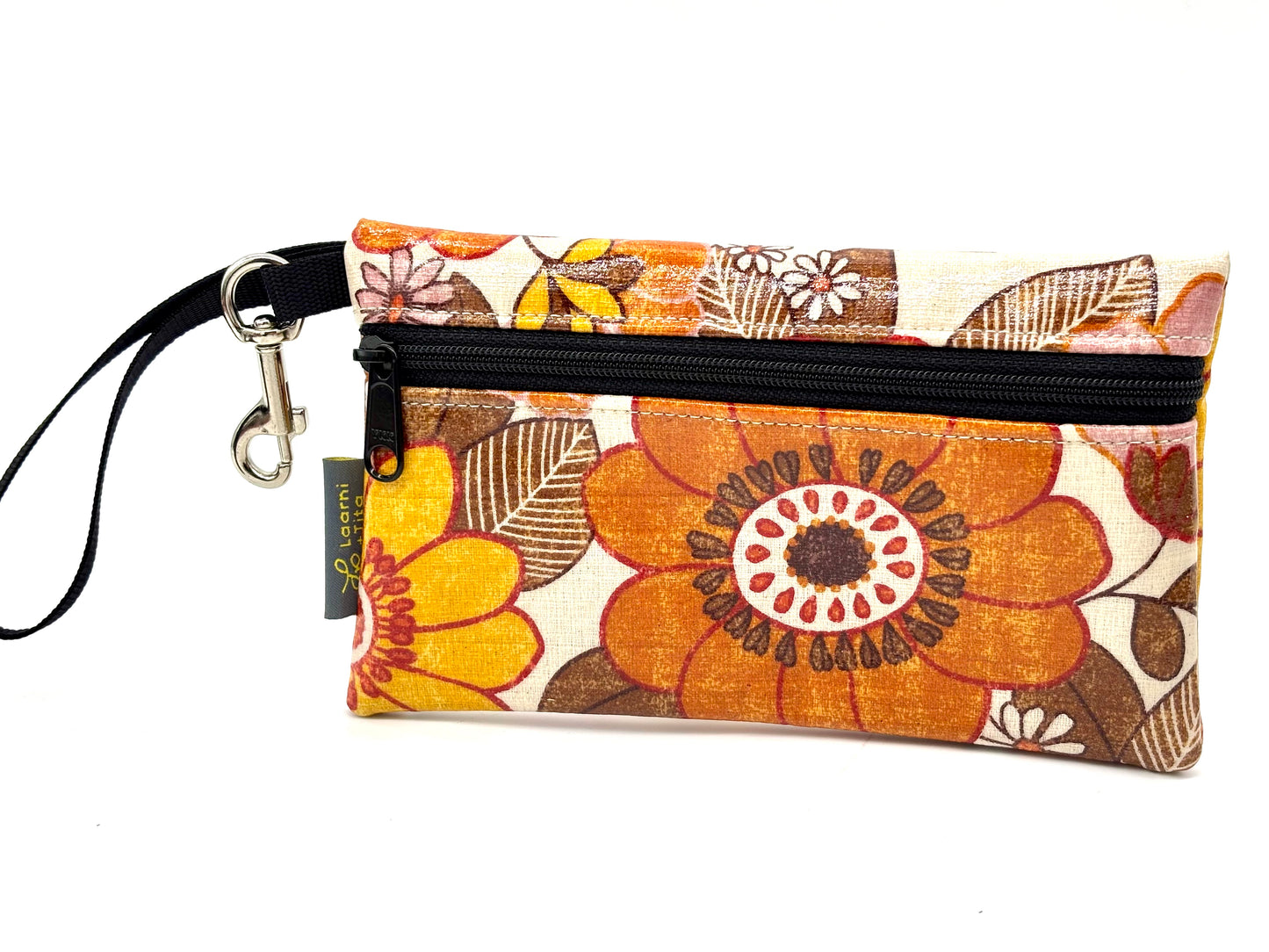 Medium Wristlet in Vintage Floral Orange
