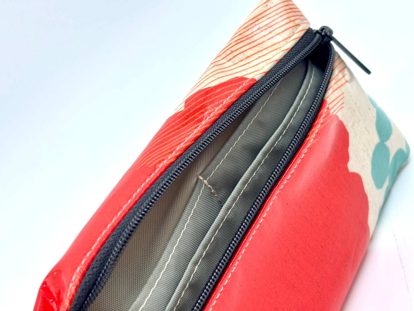 Large Wristlet in Mostly Red